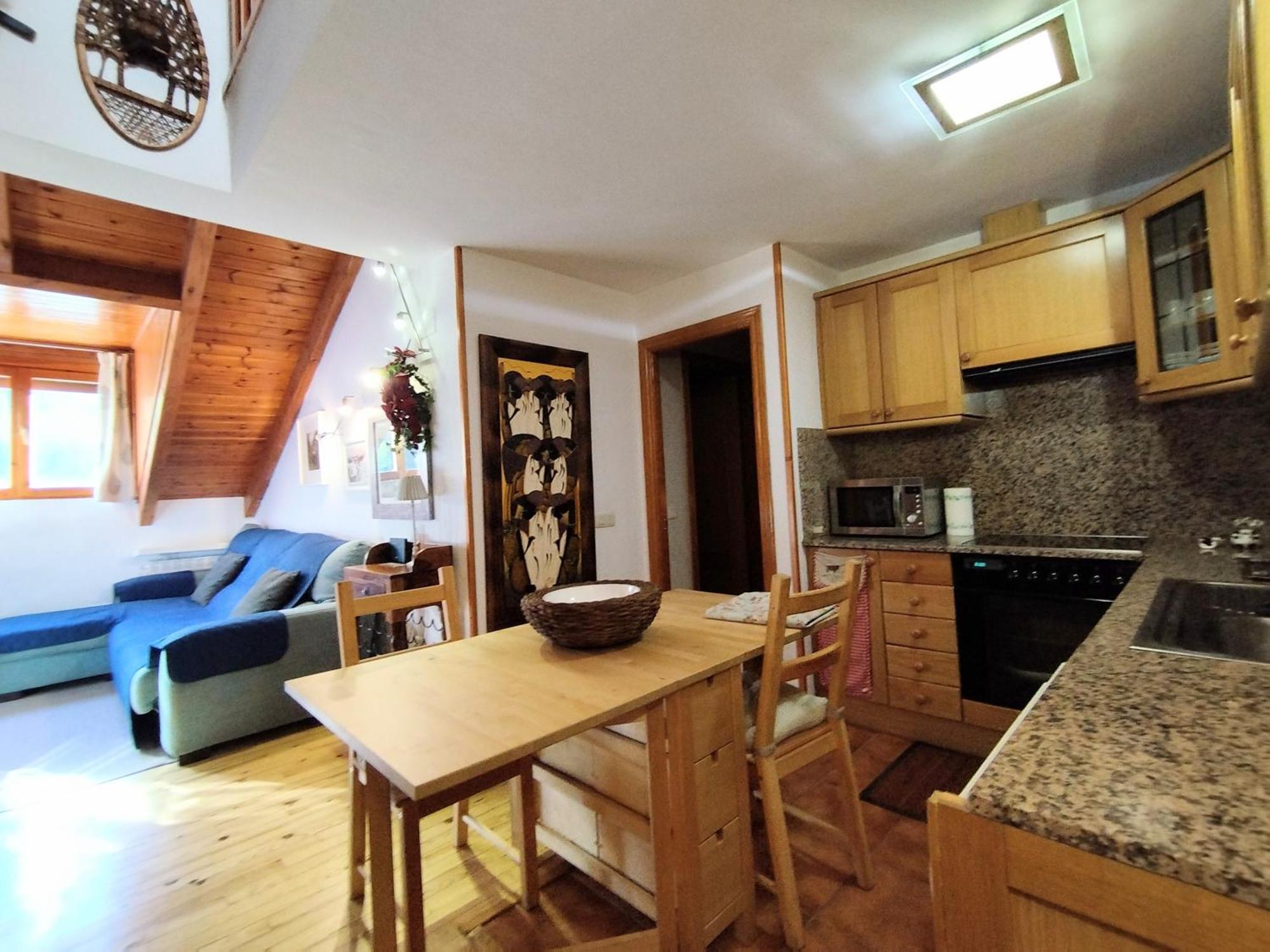 Check-In Casas Casa Pedro Lejlighed Benasque Eksteriør billede